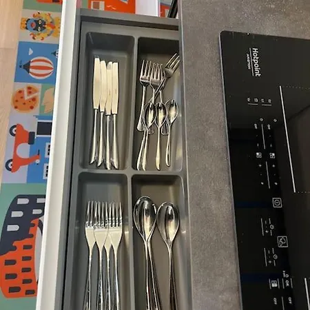 Bm 93 Comfort Apartment Mailand